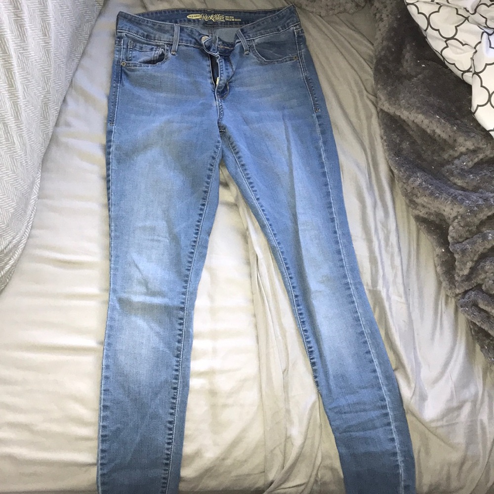 skinny jeans